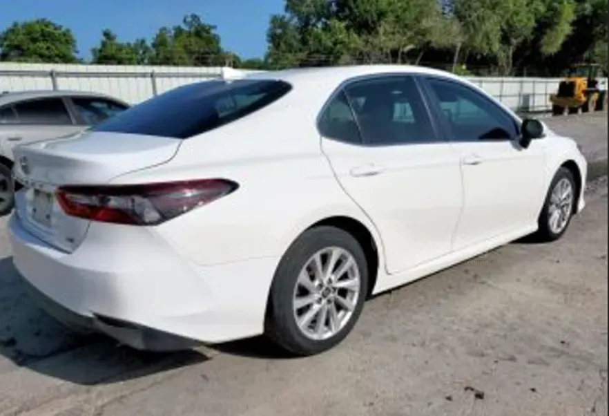 Toyota Camry 2.5L 2021 Тбилиси - изображение 2