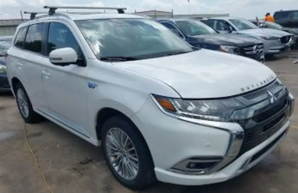 Mitsubishi Outlander 2022 თბილისი - photo 4