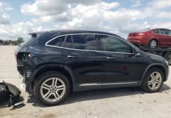 Mercedes GLA 2L 2023 Тбилиси