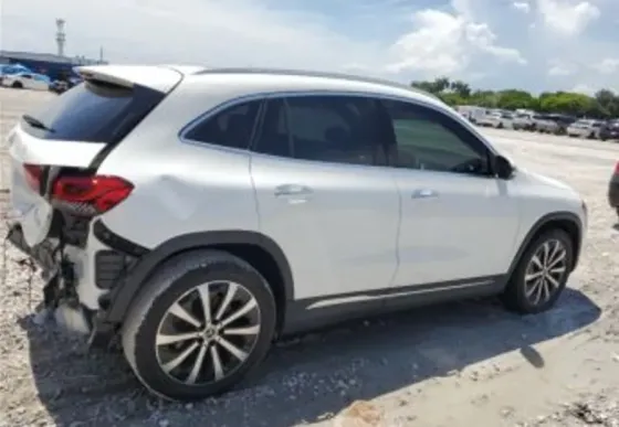 Mercedes GLA 2L 2021 Тбилиси