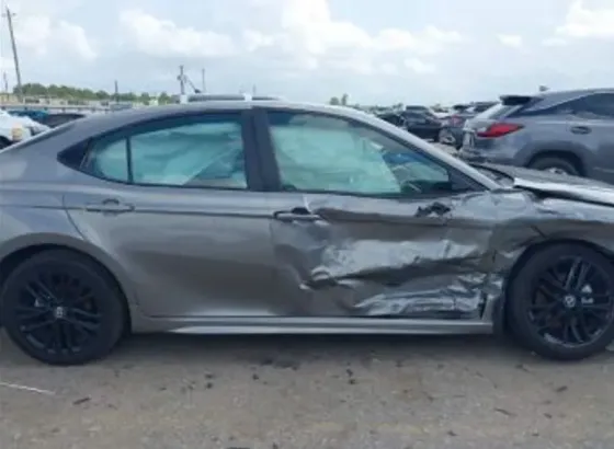 Toyota Camry 2.5L 202 თბილისი