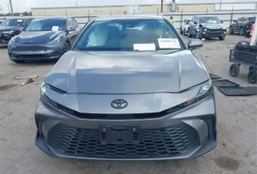 Toyota Camry 2.5L 2025 Тбилиси - изображение 1