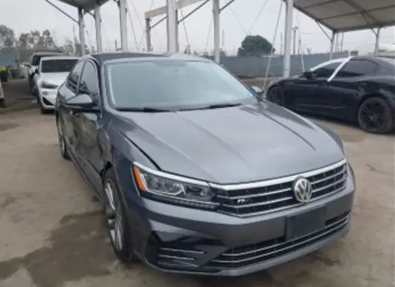 Volkswagen Passat 1.8 2017 Тбилиси