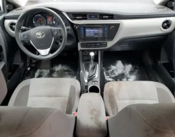 Toyota Corolla 1.8L 2017 Тбилиси