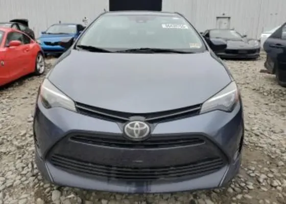 Toyota Corolla 1.8L 2017 Тбилиси