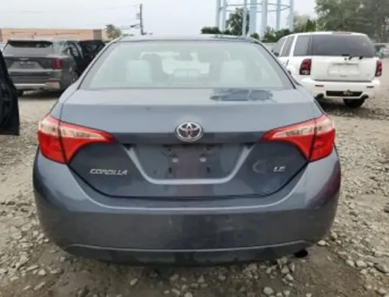 Toyota Corolla 1.8L 2017 Тбилиси