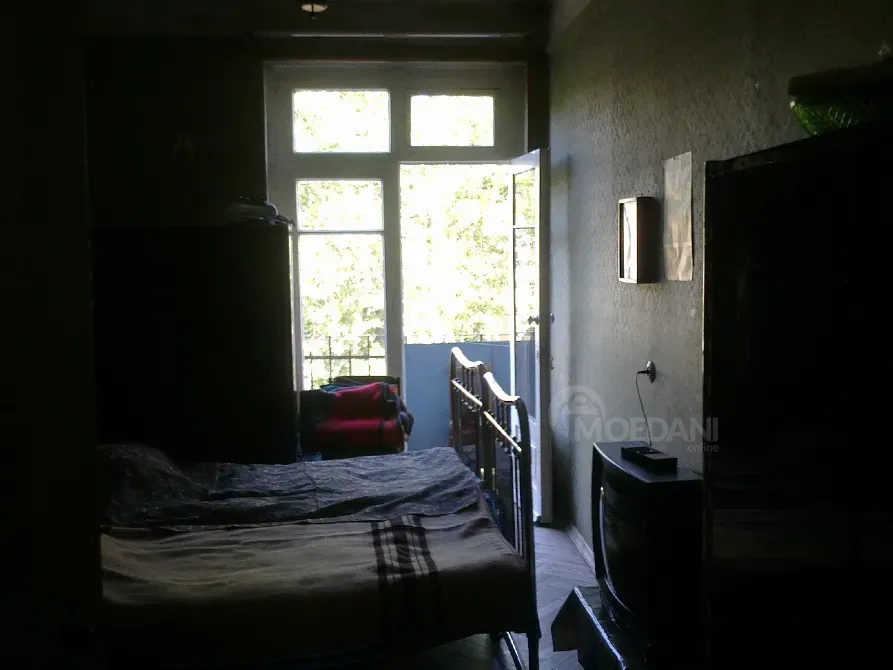 იყიდება 2 ოთახიანი ბინას 84მ² 4/5 სართ თბილისი - photo 3