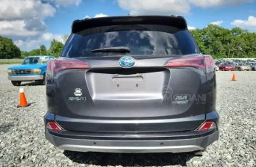 Toyota RAV4 2.5L 2016 Тбилиси - изображение 6