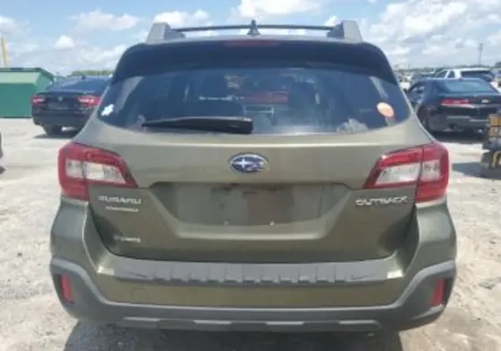 Subaru Outback 2018 Тбилиси
