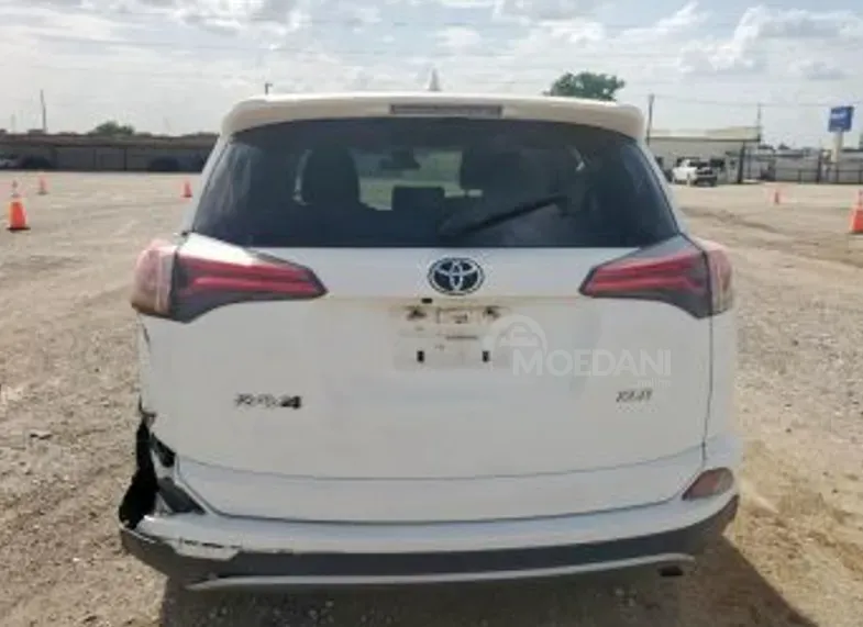 Toyota RAV4 2.5L 2018 Тбилиси - изображение 6