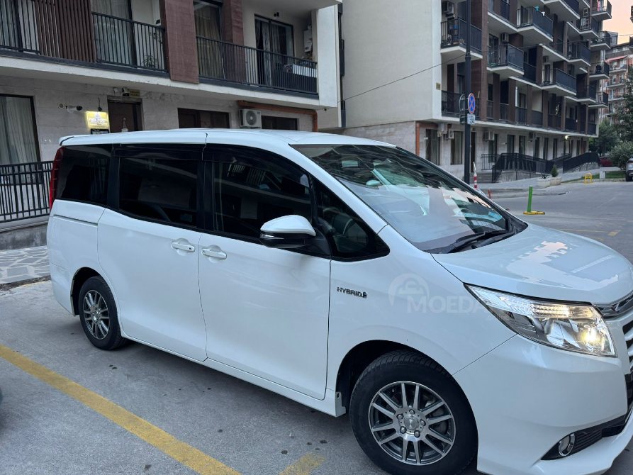 Toyota Noah 1.8L 2015 თბილისი - photo 2