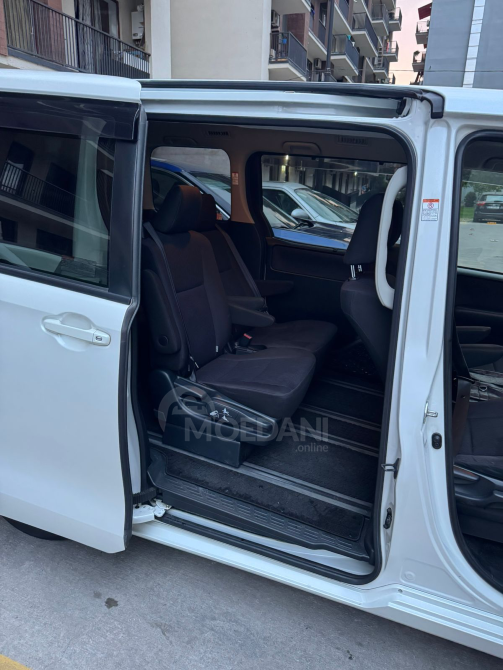 Toyota Noah 1.8L 2015 თბილისი - photo 18