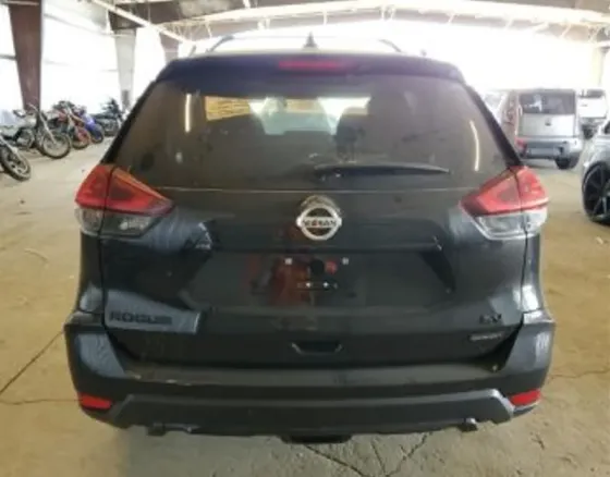 Nissan Rogue 2018 Тбилиси