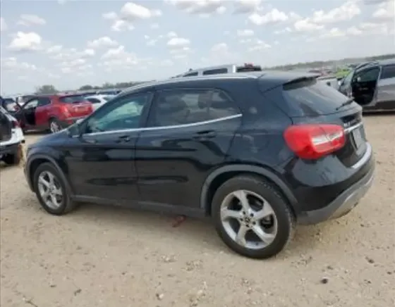 Mercedes GLA 2L 2019 Тбилиси