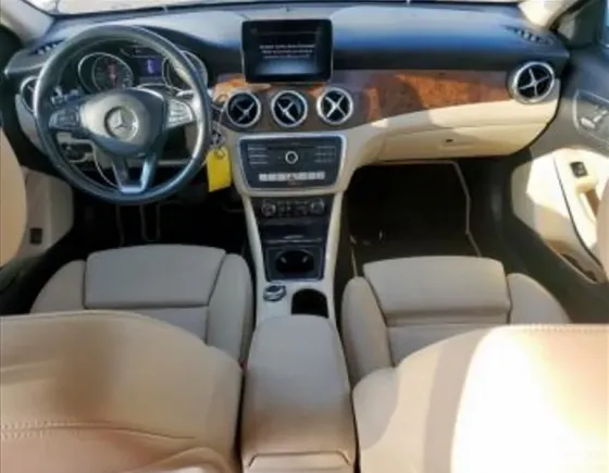 Mercedes GLA 2L 2019 Тбилиси