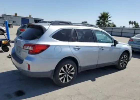 Subaru Outback 2015 Тбилиси