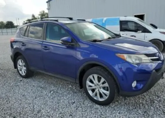 Toyota RAV4 2.5L 2015 Тбилиси
