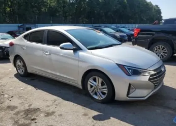 Hyundai Elantra 2019 Тбилиси