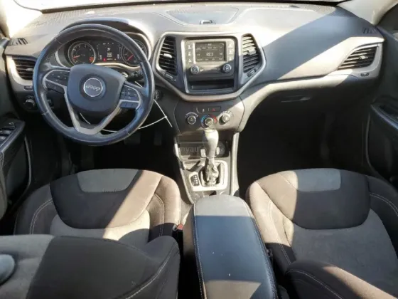 Jeep Cherokee 2015 Тбилиси