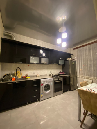 Apartments For Sale three-room 83м² 4/6 floor Batumi