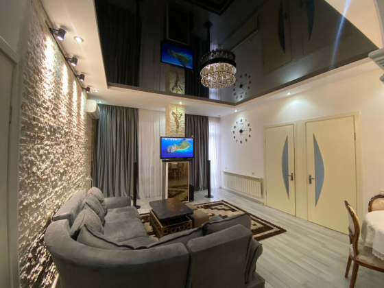 Apartments For Sale three-room 83м² 4/6 floor Batumi