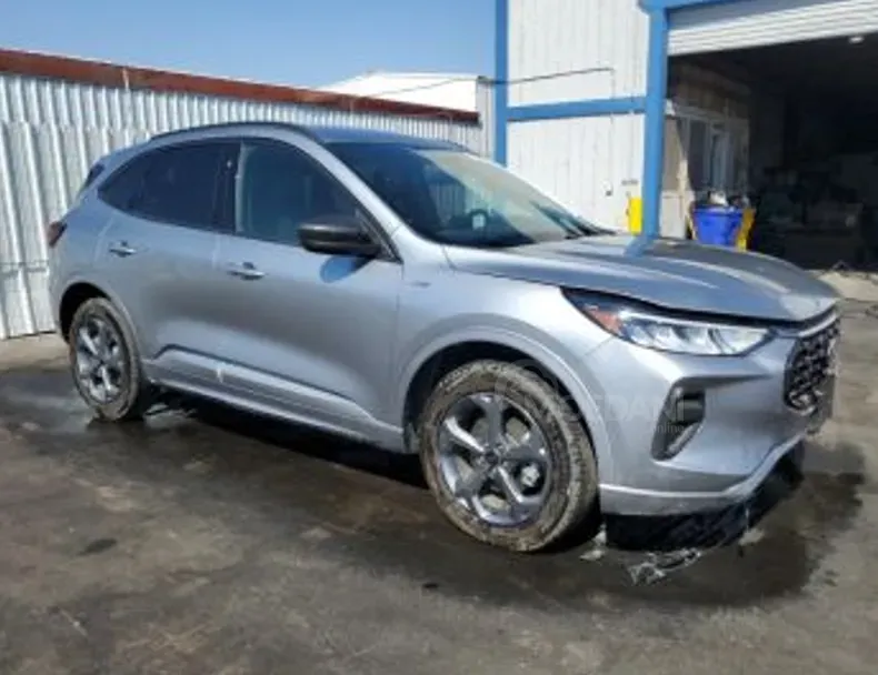 Ford Escape 1.5L 2024 Тбилиси - изображение 2