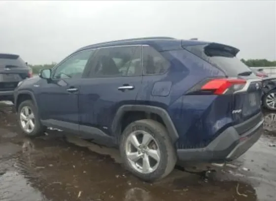 Toyota RAV4 2.5L 2021 Тбилиси