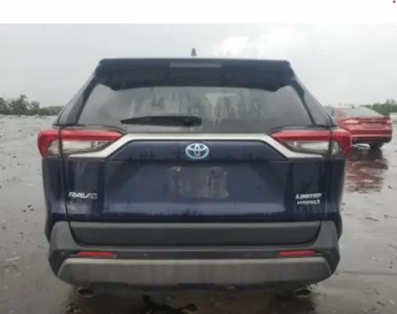 Toyota RAV4 2.5L 2021 Тбилиси