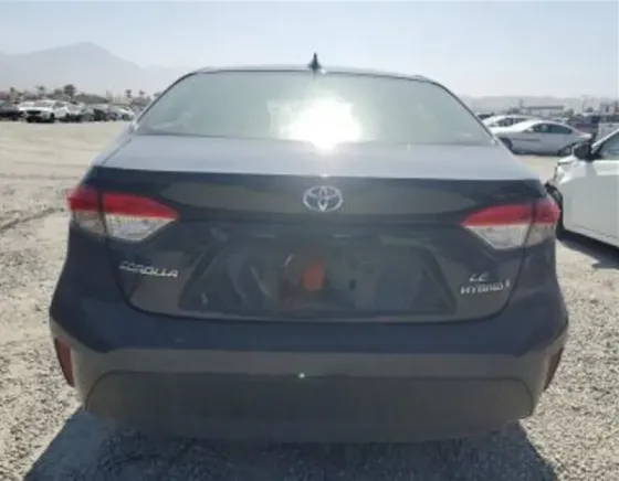 Toyota Corolla 1.8L 2023 Тбилиси