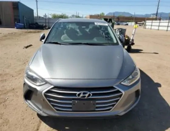 Hyundai Elantra 2017 Тбилиси