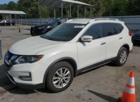 Nissan Rogue 2017 Тбилиси