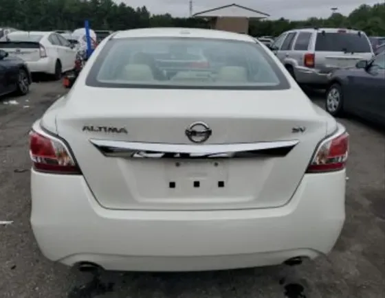 Nissan Altima 2015 Тбилиси