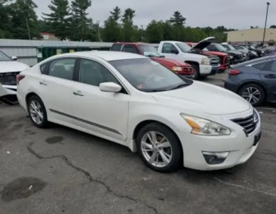 Nissan Altima 2015 Тбилиси