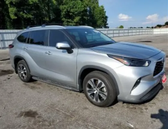 Toyota Highlander 2.5L 202 თბილისი