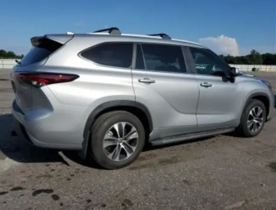 Toyota Highlander 2.5L 202 თბილისი