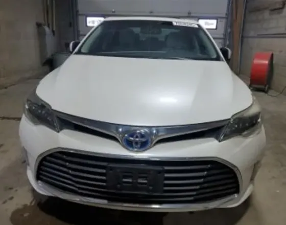 Toyota Avalon 2.5L 2016 Тбилиси