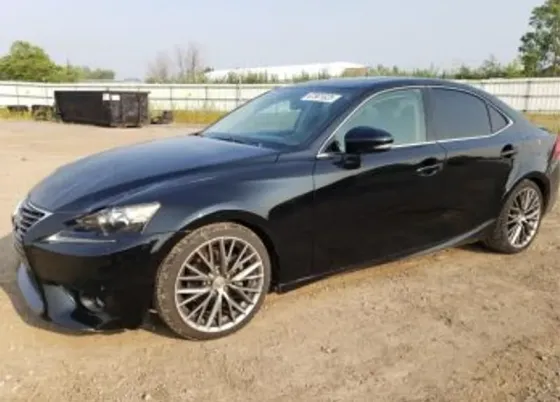 Lexus IS 2015 Тбилиси