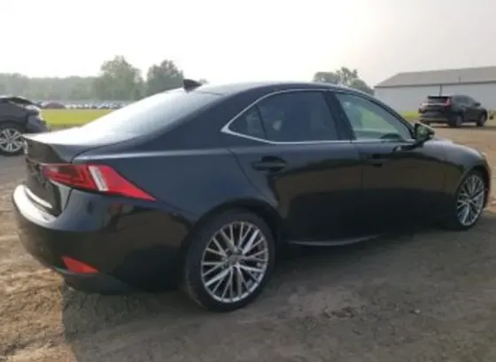 Lexus IS 2015 Тбилиси