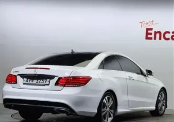 Mercedes E 2L 2 თბილისი