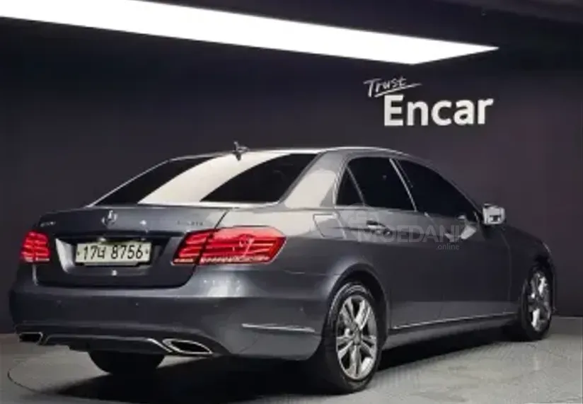 Mercedes E 2.2L 2016 Тбилиси - изображение 4