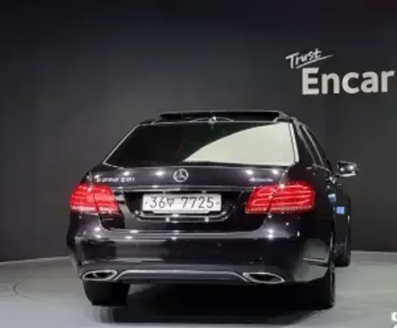 Mercedes E 2.2L 2 თბილისი