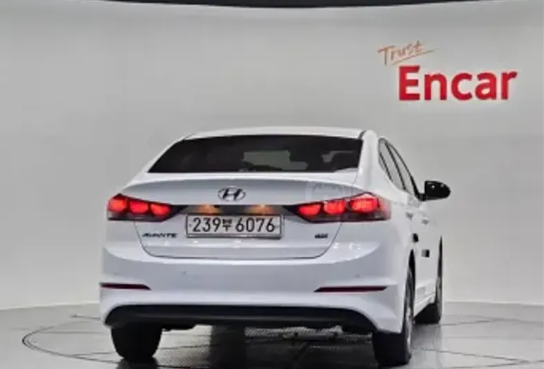 Hyundai Elantra 2017 თბილისი - photo 4