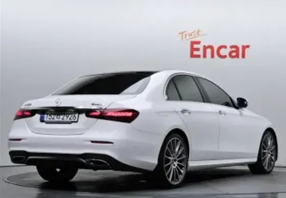 Mercedes E 2L 202 თბილისი