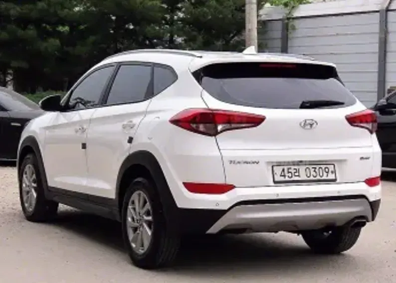 Hyundai Tucson 2017 თბილისი - photo 3