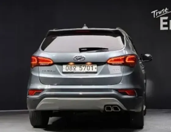 Hyundai Santa Fe 2018 თბილისი