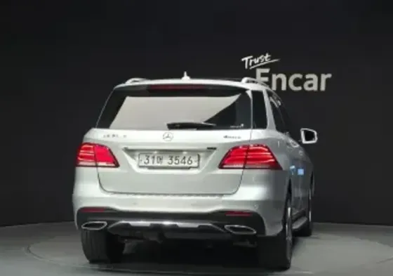 Mercedes GLE 3L 2017 Тбилиси