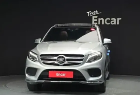 Mercedes GLE 3L 2017 Тбилиси