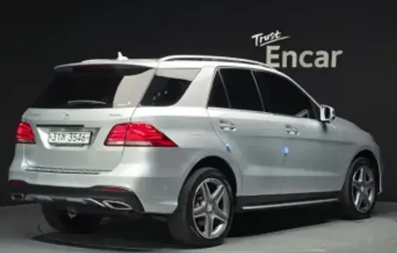Mercedes GLE 3L 2017 Тбилиси