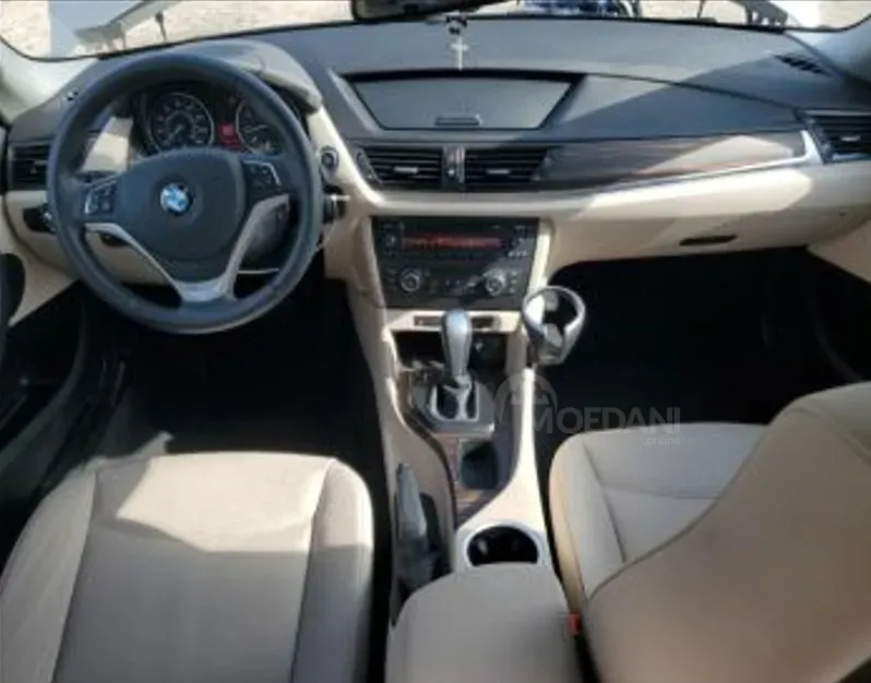BMW X1 2015 თბილისი - photo 6