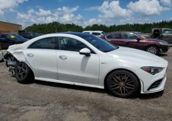 Mercedes CLA 2L 2022 Тбилиси